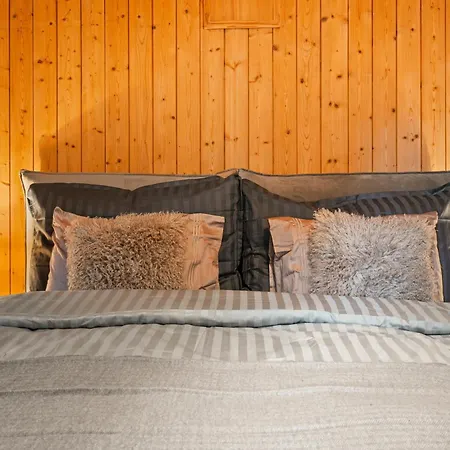 A&y Chalet